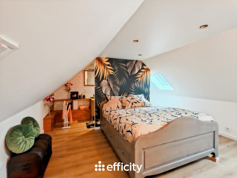 Maison - 115 m² - 7 pièces