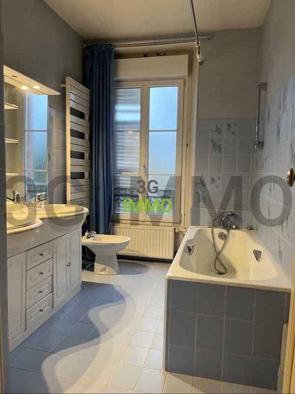 Maison - 150 m² - 7 pièces