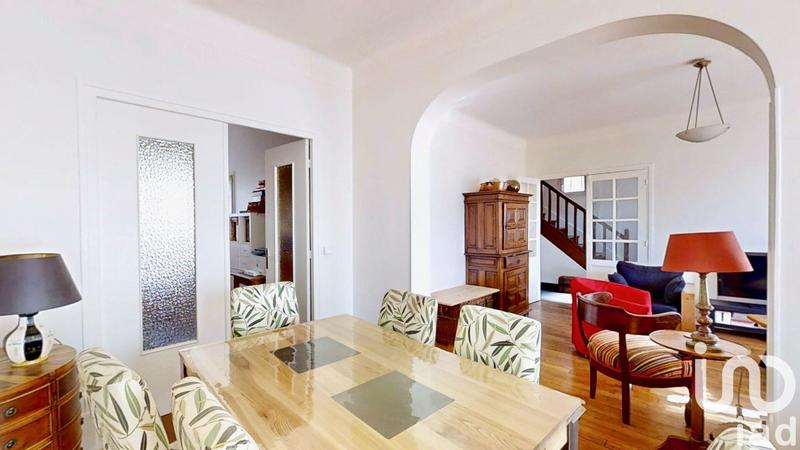 Maison - 169 m² - 8 pièces