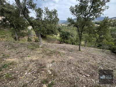 Terrain constructible - 2 070 m²