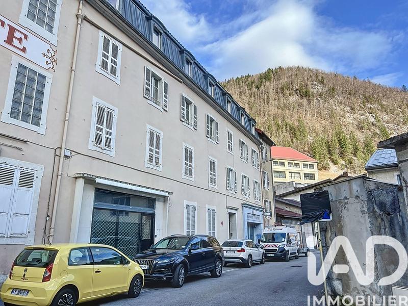 Appartement - 139 m² - 8 pièces