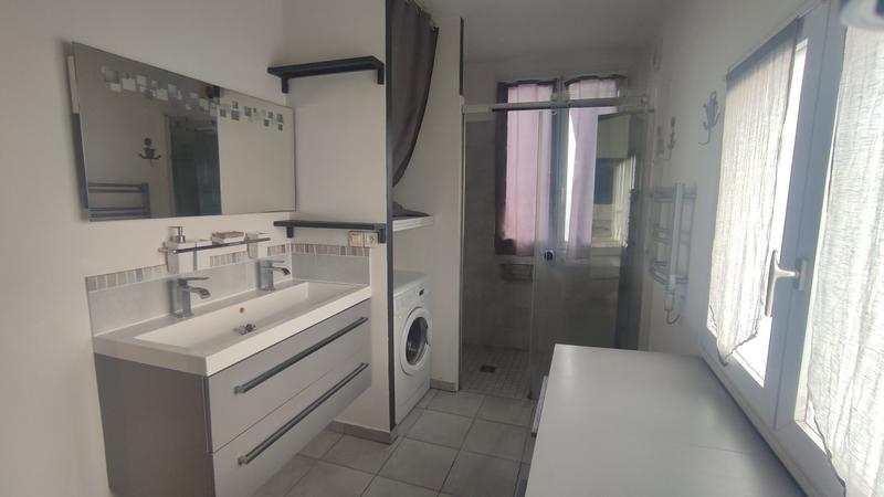 Maison - 104 m² - 5 pièces