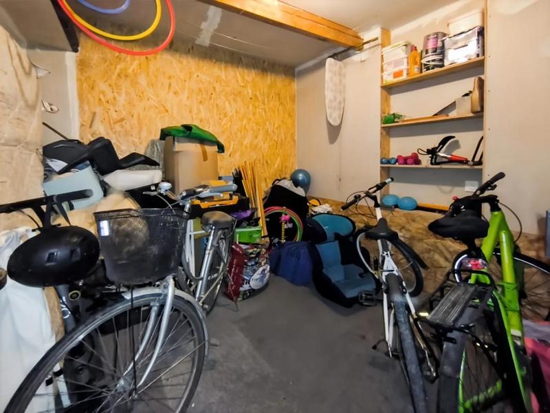 Maison - 164 m² - 8 pièces