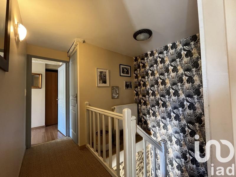 Maison - 176 m² - 9 pièces