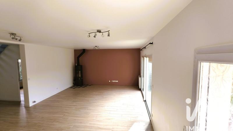 Maison - 186 m² - 6 pièces