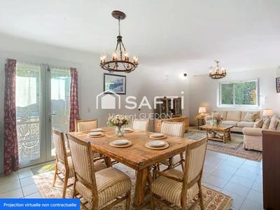 Maison - 161 m² - 7 pièces