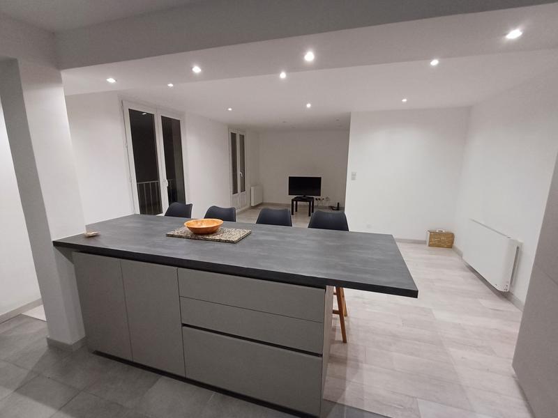 Appartement - 70 m² - 3 pièces