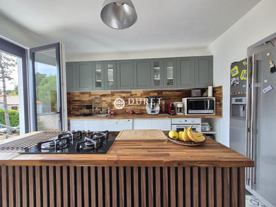 Maison - 148 m² - 6 pièces