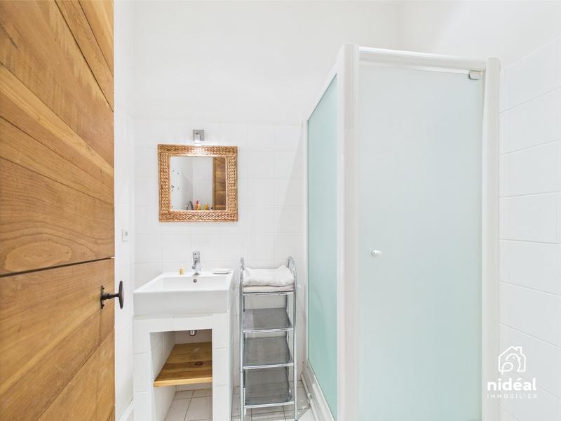 Mas - 350 m² - 13 pièces