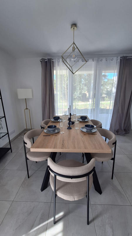 Appartement - 92 m² - 4 pièces