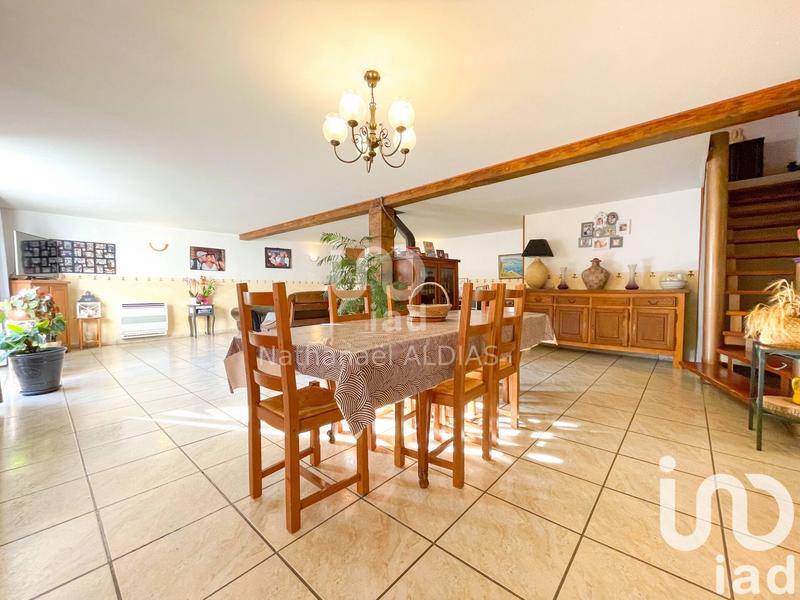 Maison - 731 m² - 15 pièces