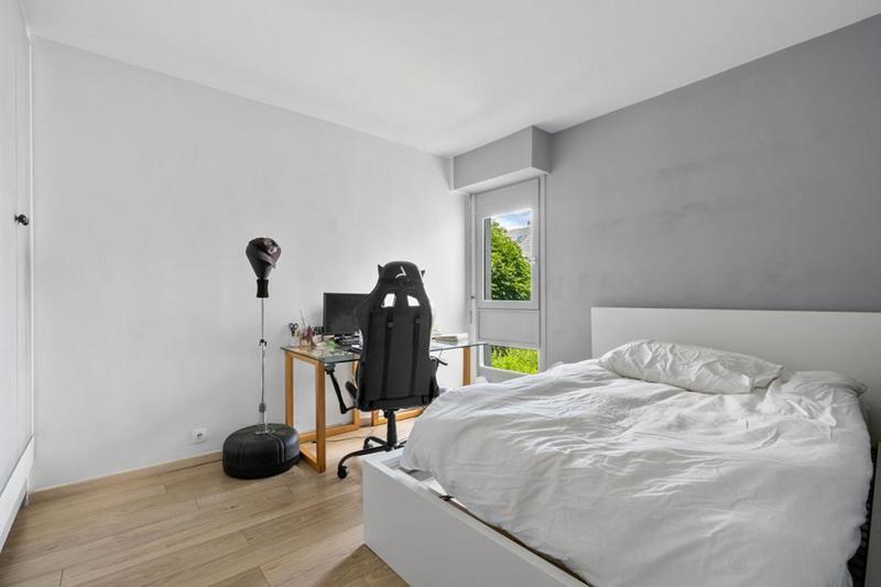 Appartement - 95 m² - 5 pièces