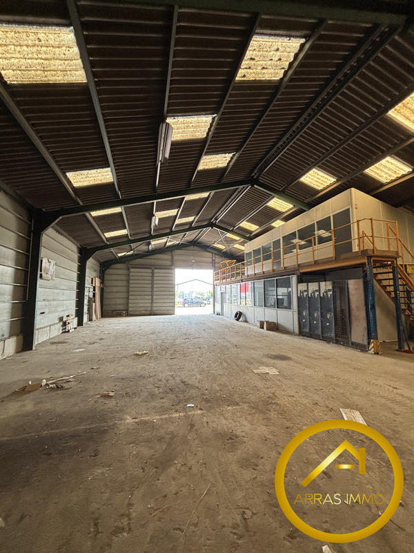 Local d'activités - 480 m²