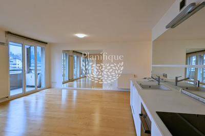 Appartement - 60 m² - 2 pièces