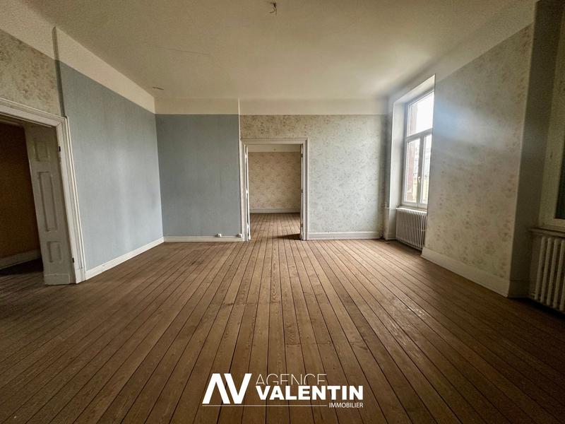 Appartement - 684 m² - 6 pièces