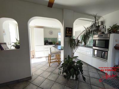 Maison - 138 m² - 5 pièces