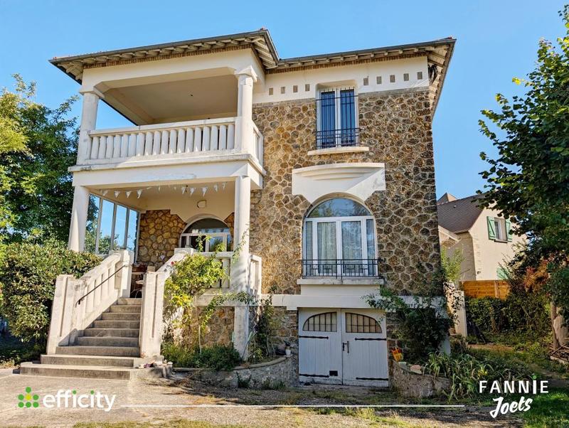 Demeure - 137 m² - 6 pièces