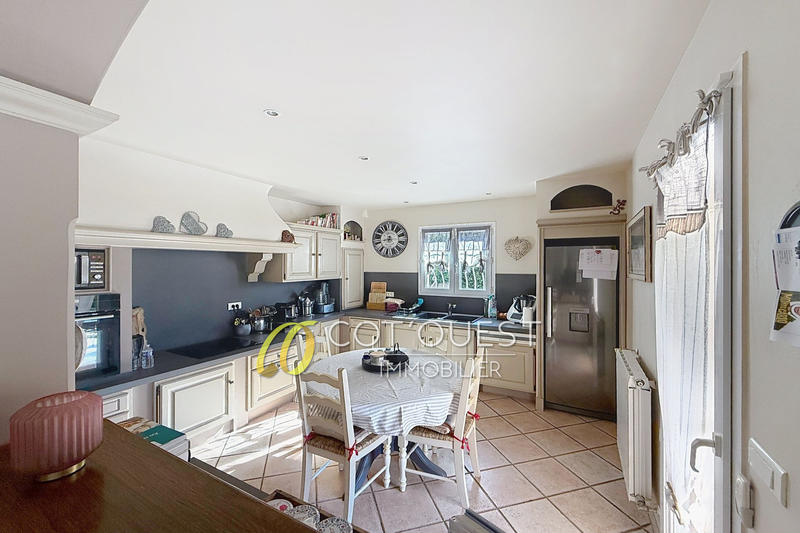 Maison - 112 m² - 4 pièces