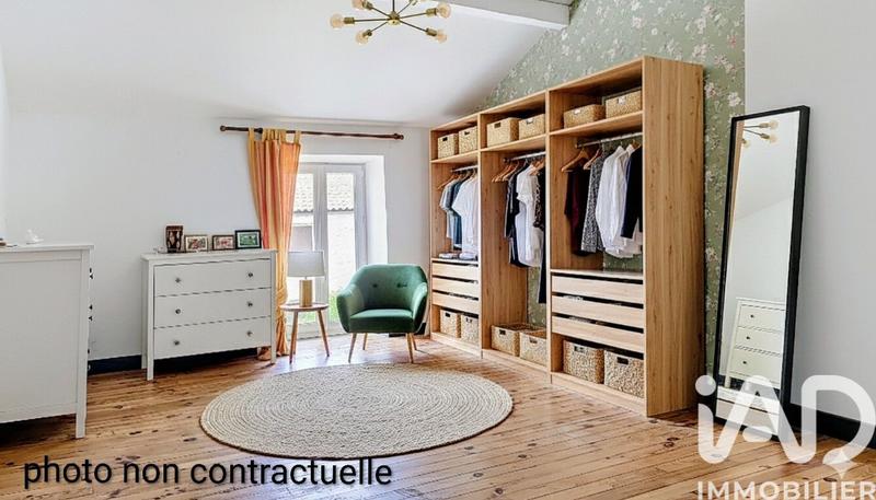 Maison - 288 m² - 8 pièces