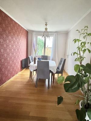 Maison traditionnelle - 134 m² - 6 pièces