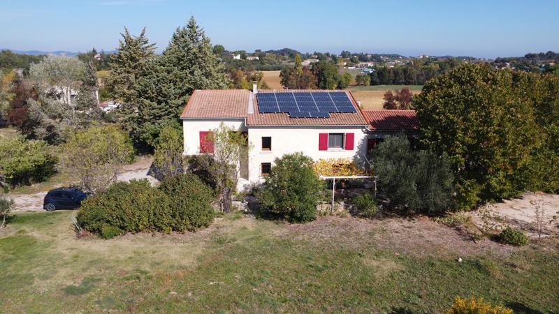 Mas - 273 m² - 17 pièces