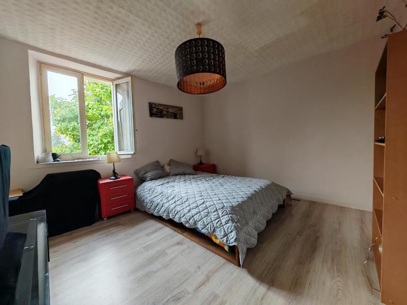 Maison - 138 m² - 5 pièces