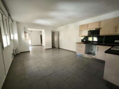 Maison - 75 m² - 3 pièces