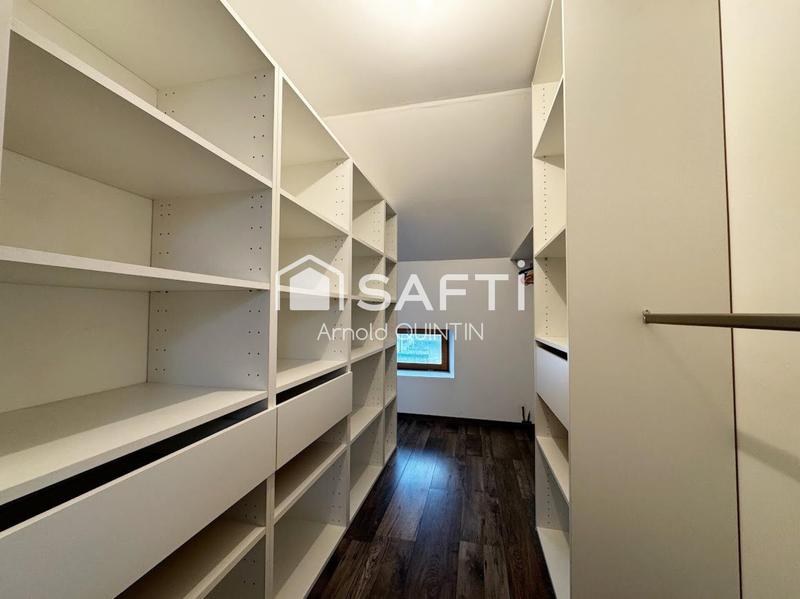 Maison - 110 m² - 5 pièces