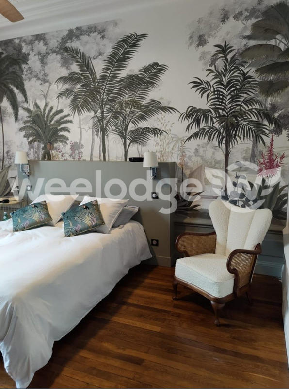 Bureau - 160 m² - 6 pièces