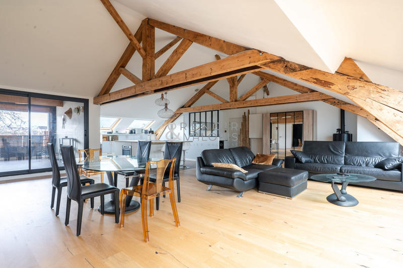 Appartement - 129 m² - 4 pièces