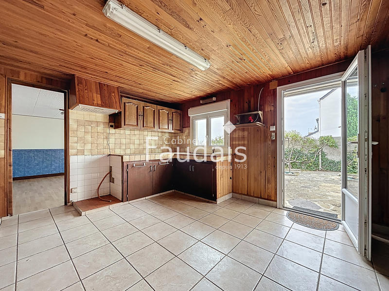 Maison - 111 m² - 6 pièces