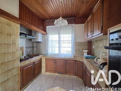 Appartement - 64 m² - 4 pièces