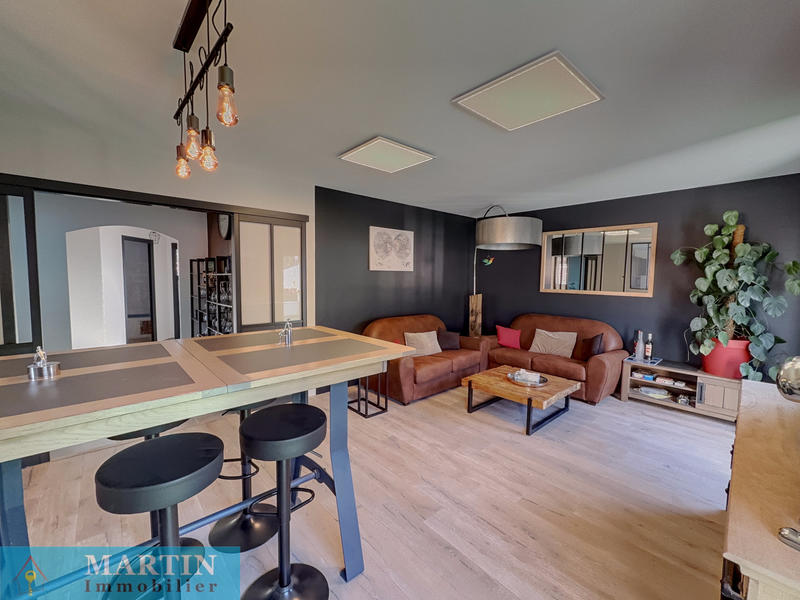 Villa - 151 m² - 6 pièces