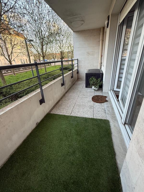 Appartement - 83 m² - 4 pièces