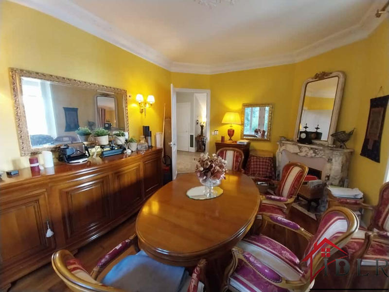 Maison de maîtres - 204 m² - 7 pièces