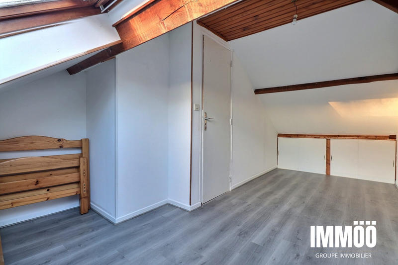 Maison - 75 m² - 5 pièces