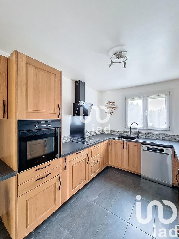 Maison - 167 m² - 8 pièces