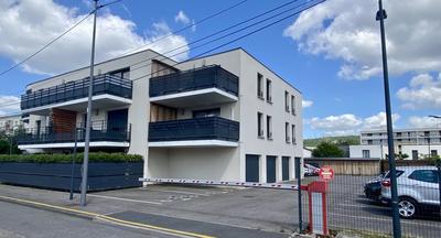 Parking / Garage - 60 m²