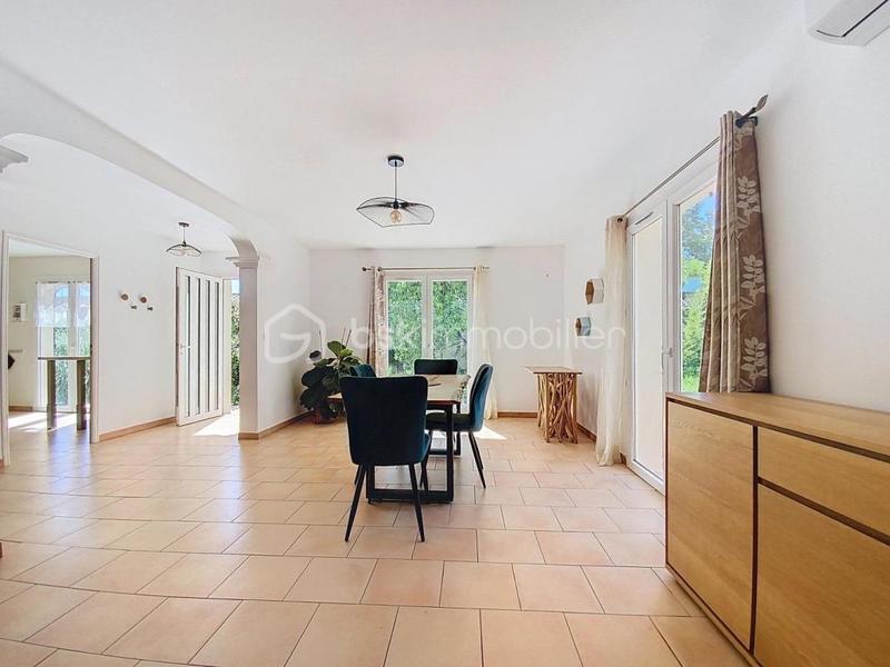 Villa - 93 m² - 3 pièces