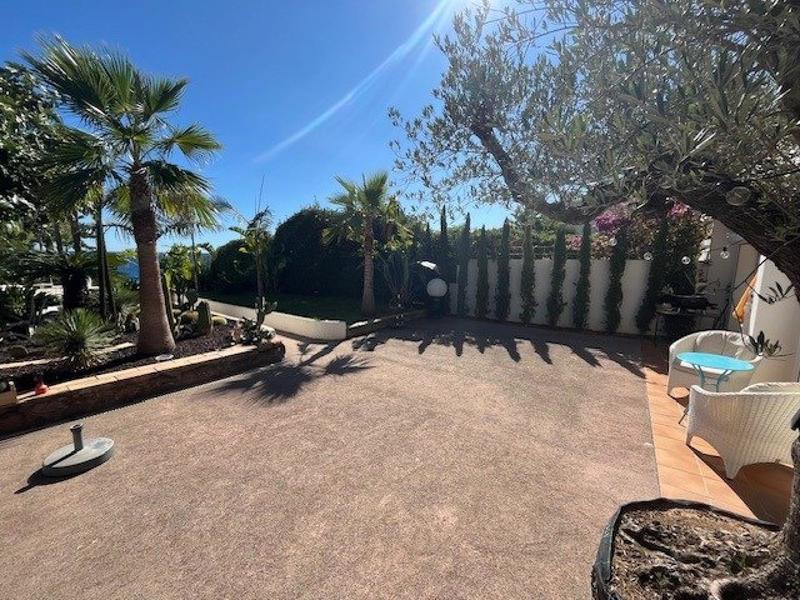 Appartement - 97 m² - 5 pièces