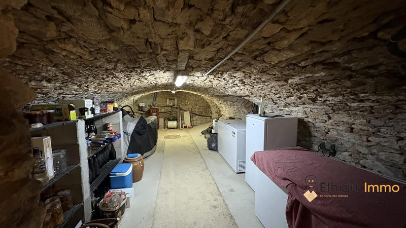 Maison ancienne - 170 m² - 7 pièces