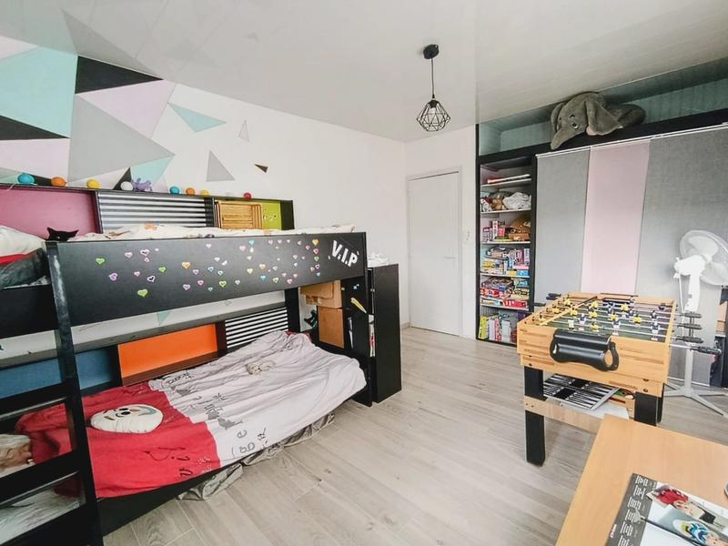 Appartement - 140 m² - 5 pièces