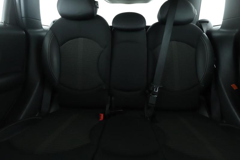 Mini Countryman Cooper s Pack Red Hot Chili Bva 190 ch