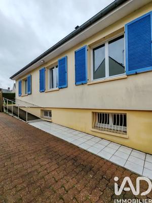 Maison - 103 m² - 5 pièces