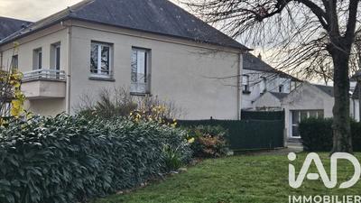 Appartement - 94 m² - 4 pièces