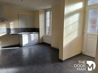 Maison - 86 m² - 5 pièces