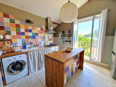 Appartement - 85 m² - 2 pièces