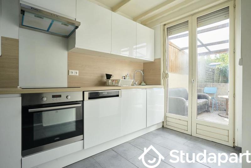 Chambre - 15 m² - 1 pièce