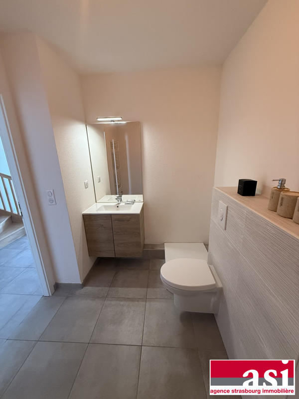 Appartement - 65 m² - 3 pièces