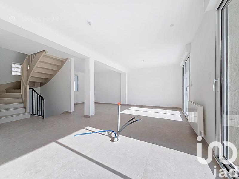 Maison - 153 m² - 8 pièces